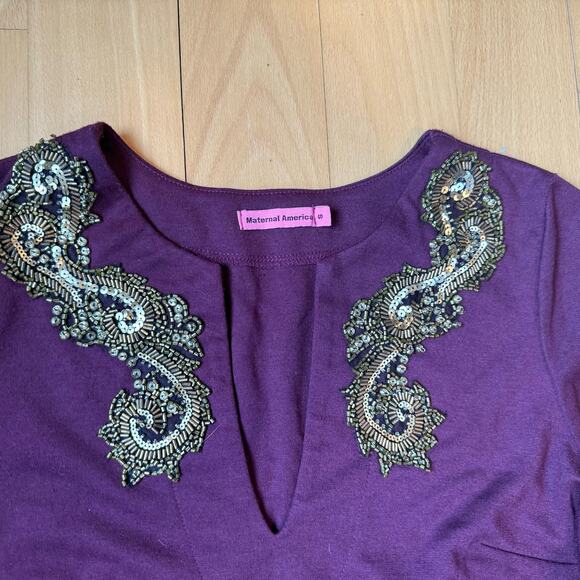 Maternity Maternal America Holiday Berry Gold Beaded Jersey Dress Sz Small - Picture 2 of 5